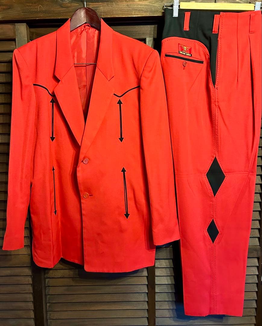 大幅値下　希少　クリームソーダ　ピンクドラゴン　黒赤　セットアップ　レア