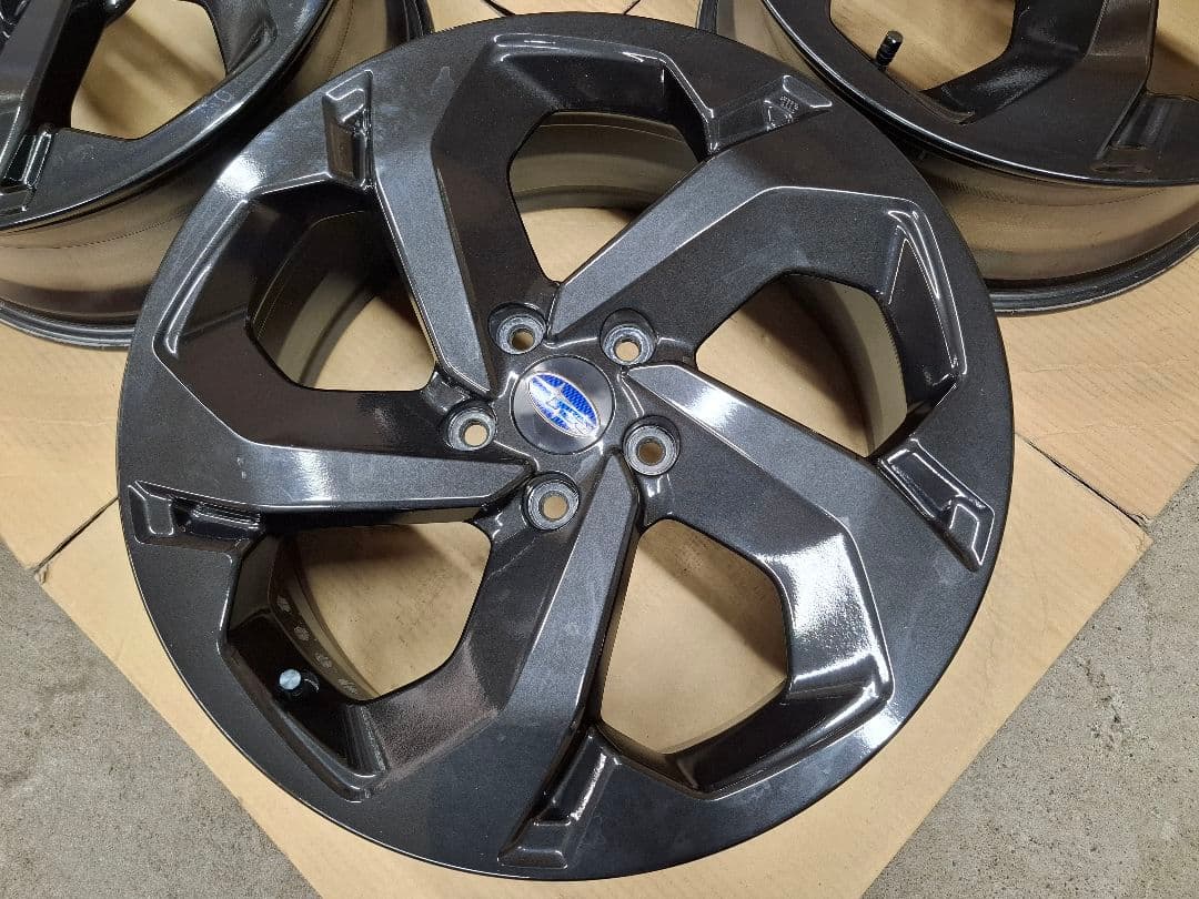 【美品】スバル SK フォレスタースポーツ 純正 ホイール 4本 18インチ