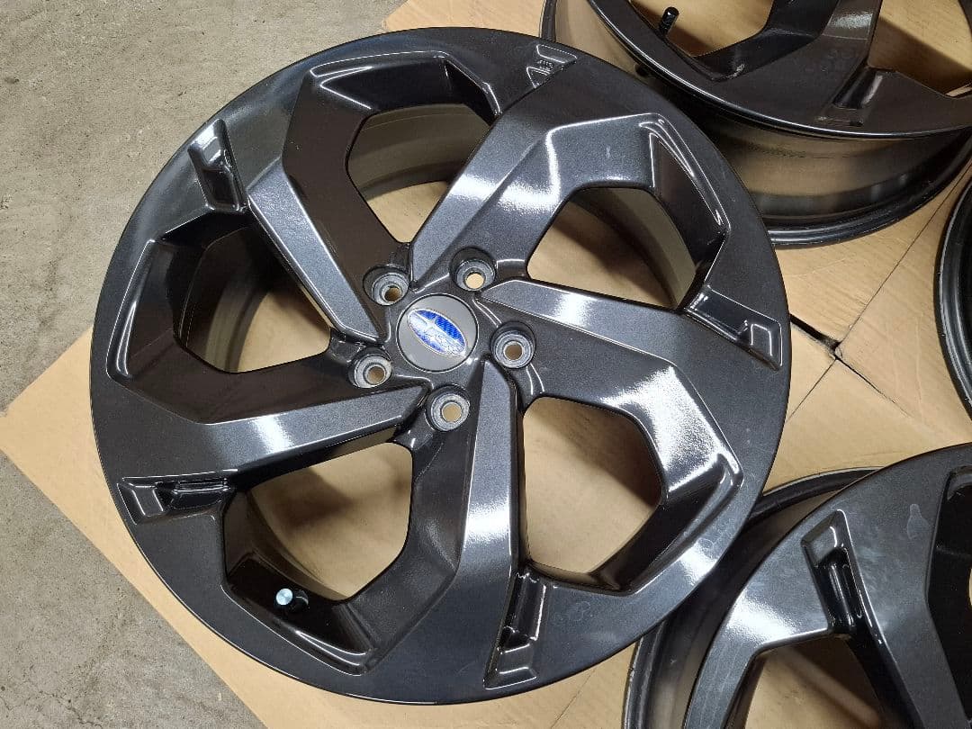 【美品】スバル SK フォレスタースポーツ 純正 ホイール 4本 18インチ