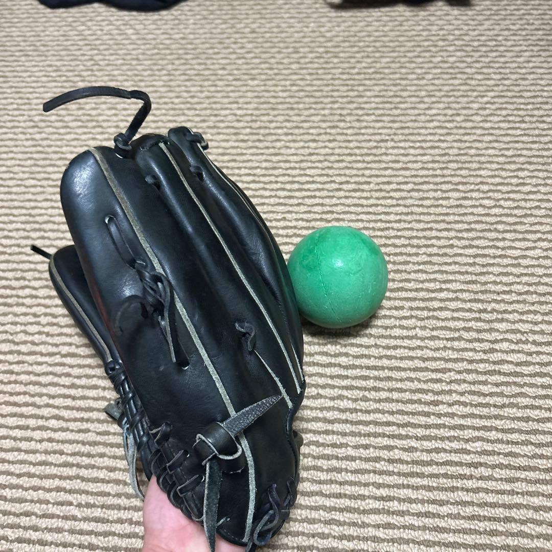 Wilson 軟式グローブ 右投げ用 ブラック 型付けボール