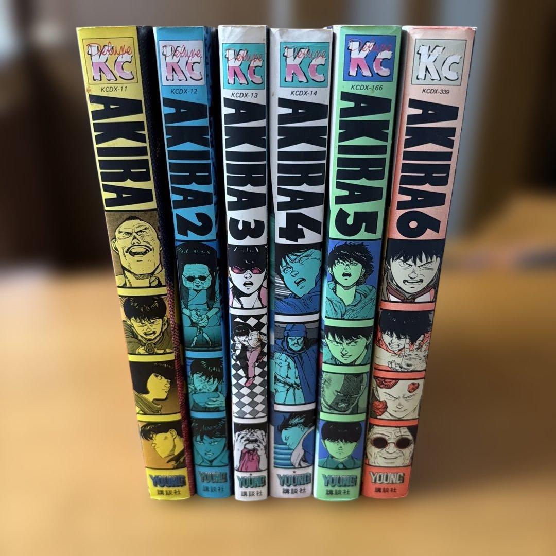 AKIRA漫画 1-6巻 + DVD ＋アートブック＋フィギア