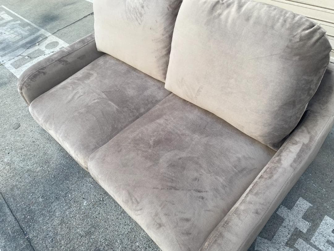 A481◆LOWYA ベルベット調 2人掛けソファ フロアソファ ローソファ