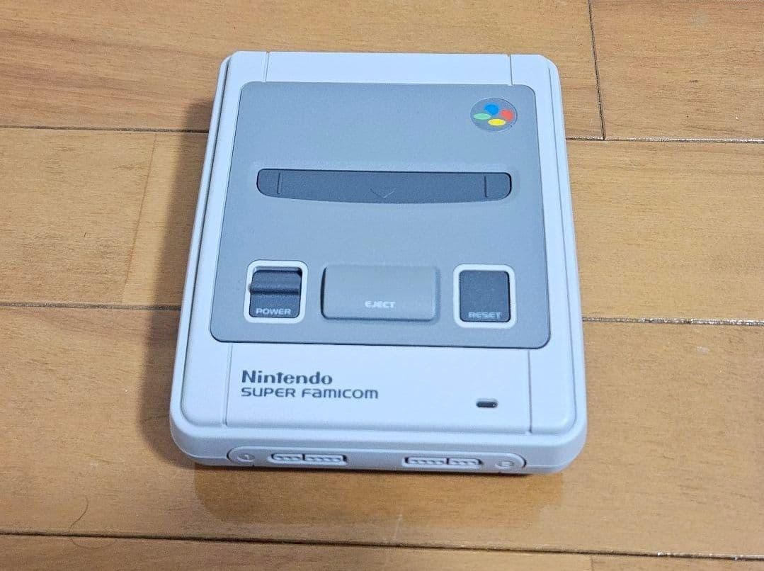 未使用に近い 美品 任天堂 ニンテンドークラシックミニ 本体 スーパーファミコン