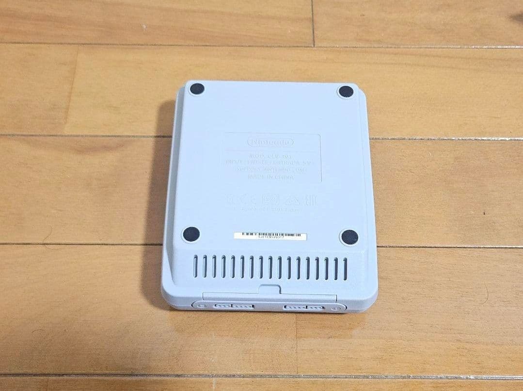 未使用に近い 美品 任天堂 ニンテンドークラシックミニ 本体 スーパーファミコン