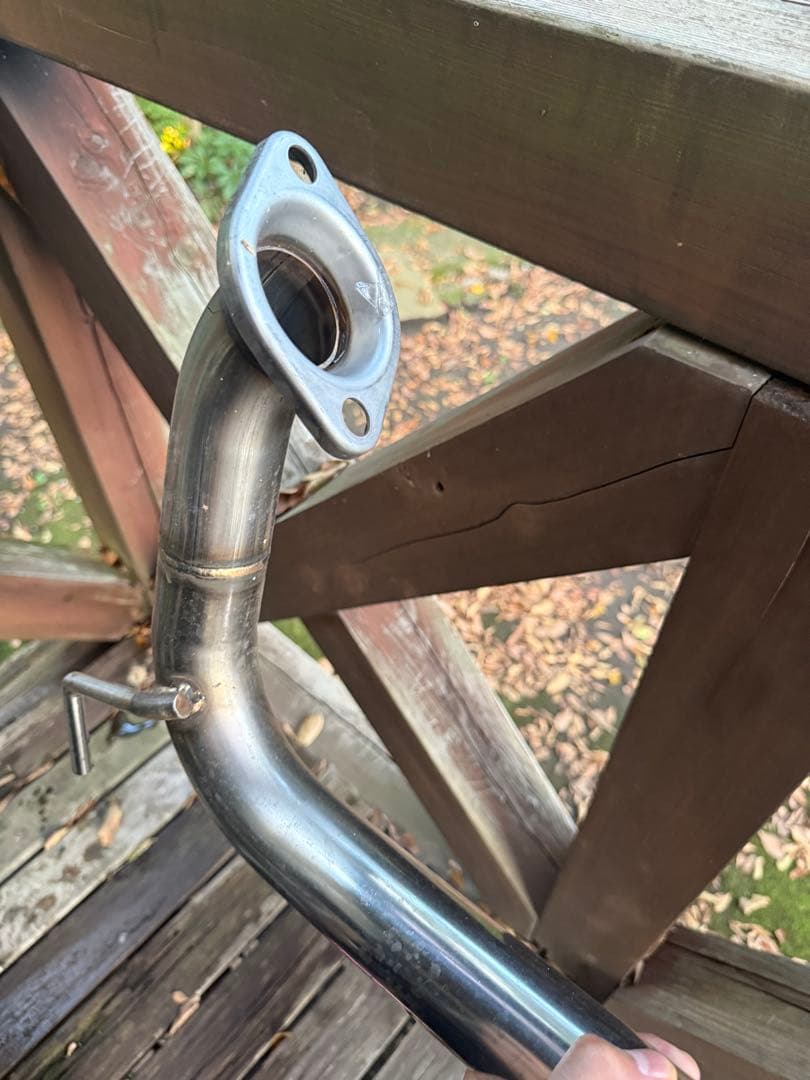 スリーキャッツ ヴォクシー　80系DBA-ZRR80W ストレート マフラー