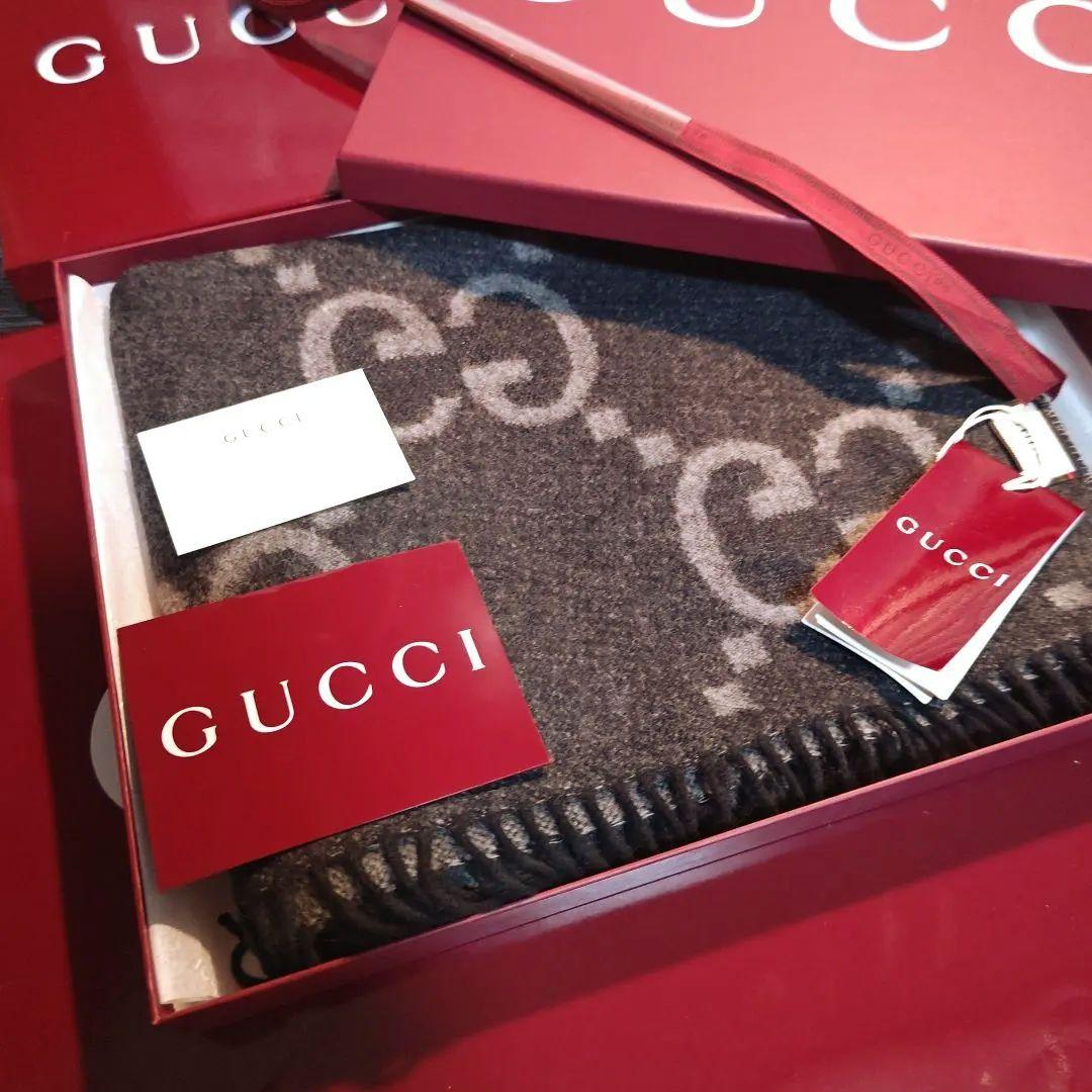 ❤新品箱袋付き❤定価約15万❤GUCCI マフラー ショール　カシミア100％黒