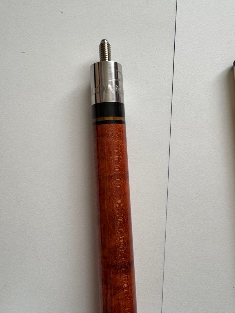 LONGONI ビリヤードキュー（バット＋シャフト2本）