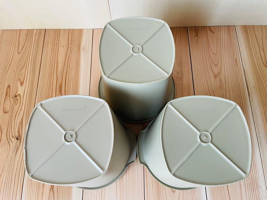 りえ /3個セット/タッパーウェア/マキシクイーンデコレーター/ベージュ