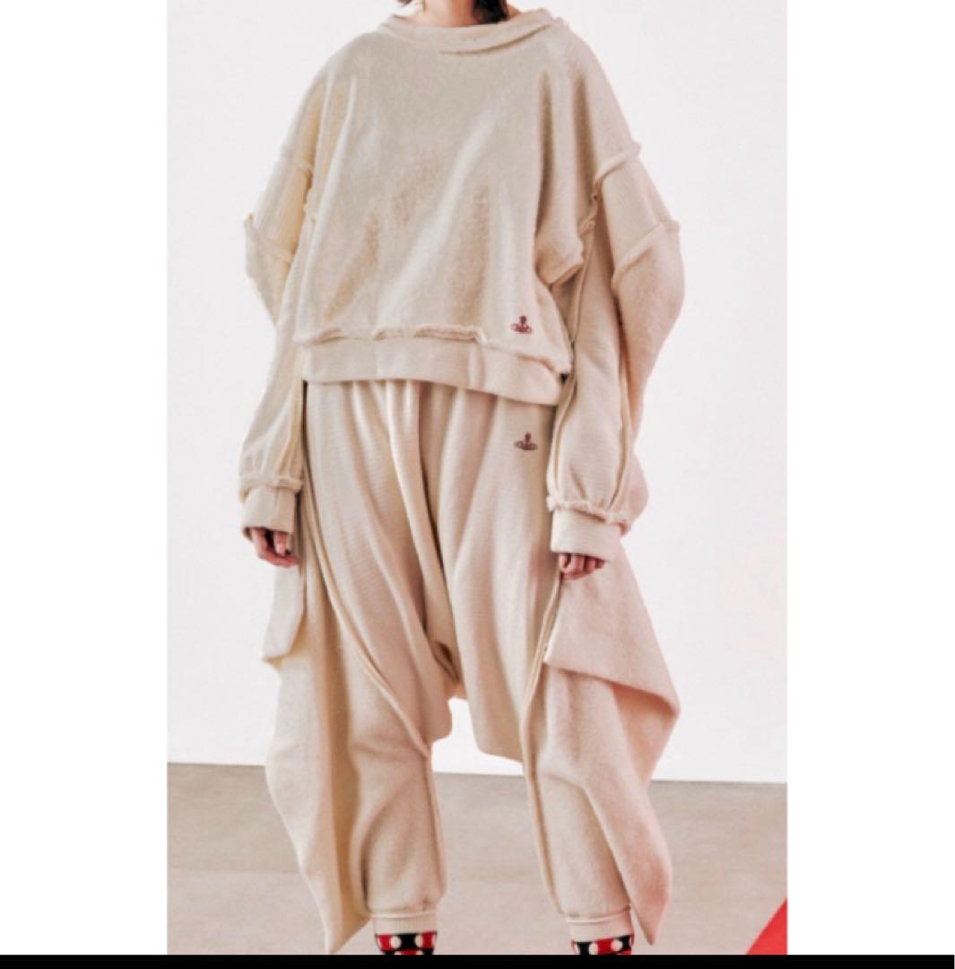 ヴィヴィアンウエストウッドレッドレーベル本日のみ値下コンセプト限定トレーナー