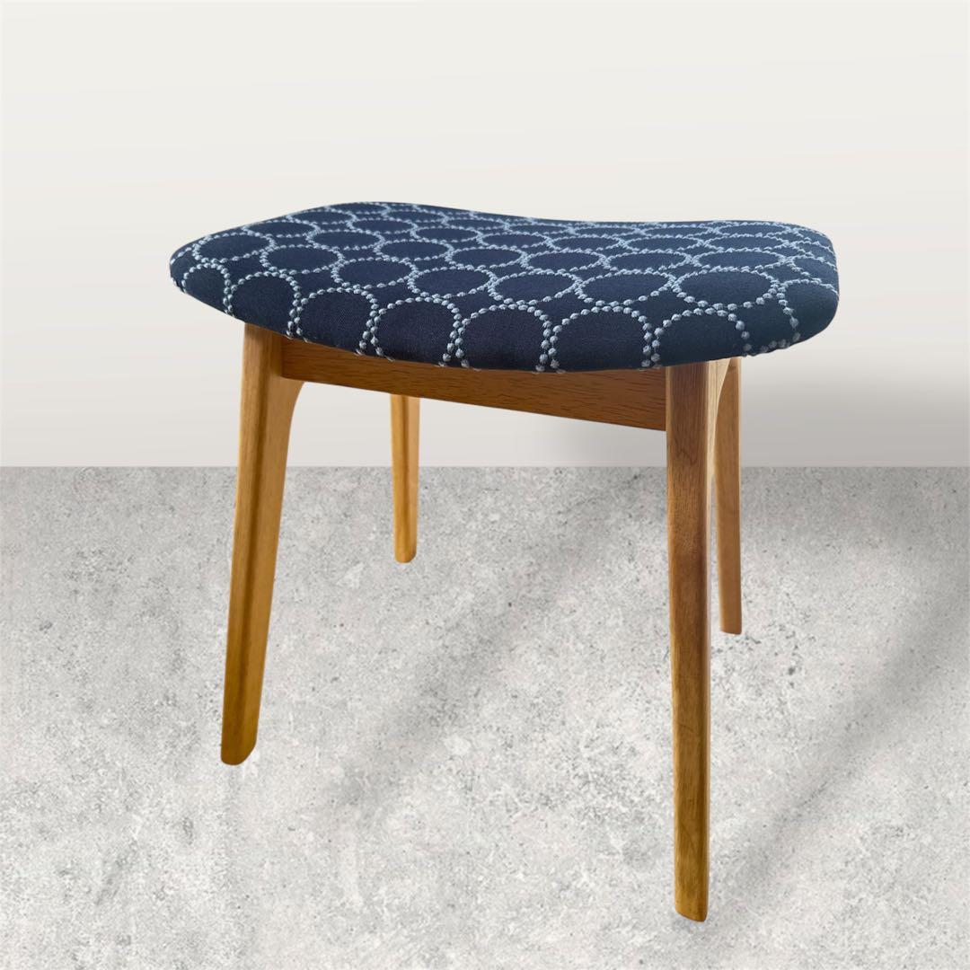 ミナペルホネン生地使用スツール イス　椅子　チェア　オットマン　インテリア家具