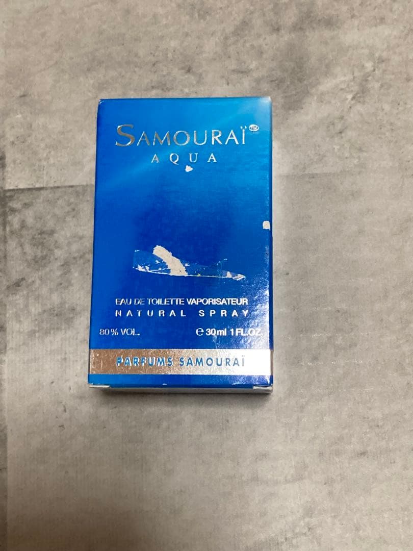 サムライ アクア オードトワレ 30ml フランス製　SAMOURA　新品　香水