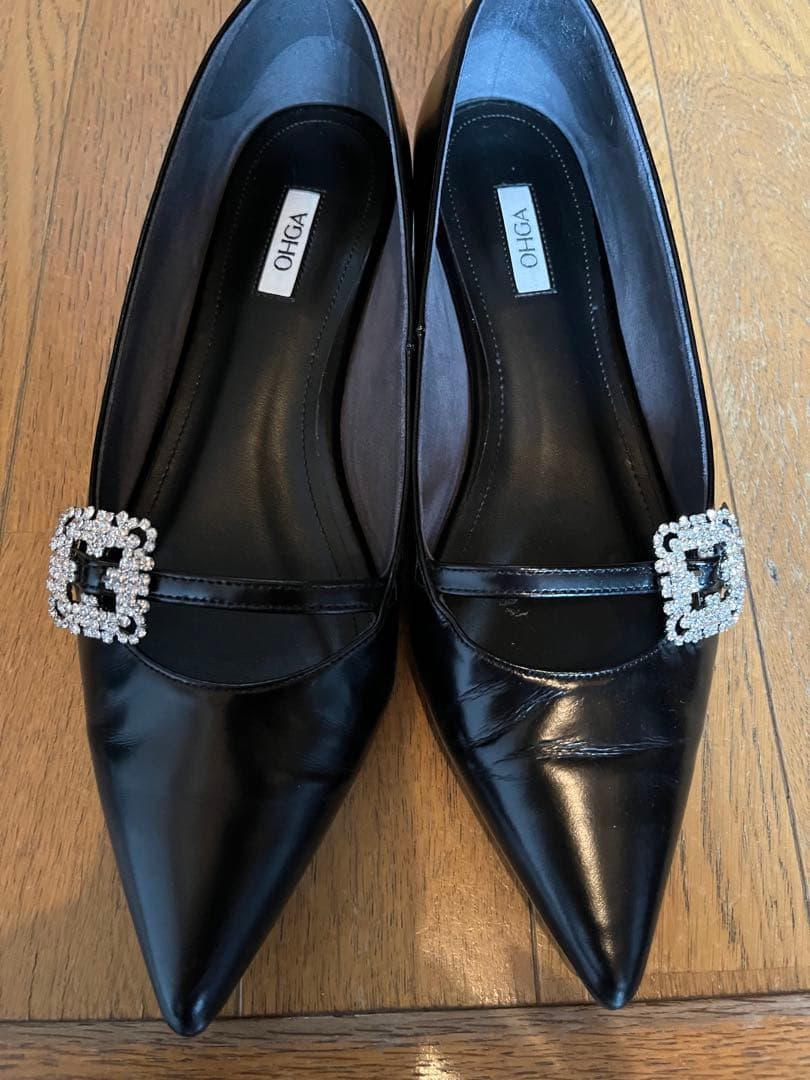 OHGA ブラック ポインテッドトゥパンプス