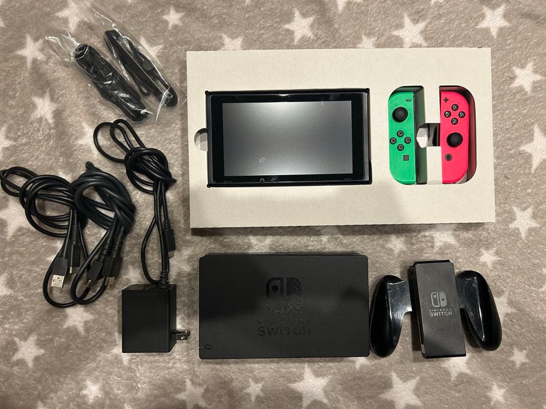 2018年製 Nintendo Switch 本体