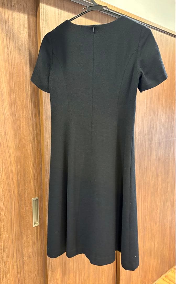 エスコミュール　メアリーココ　お受験スーツ　尾州ウール100% 濃紺9号