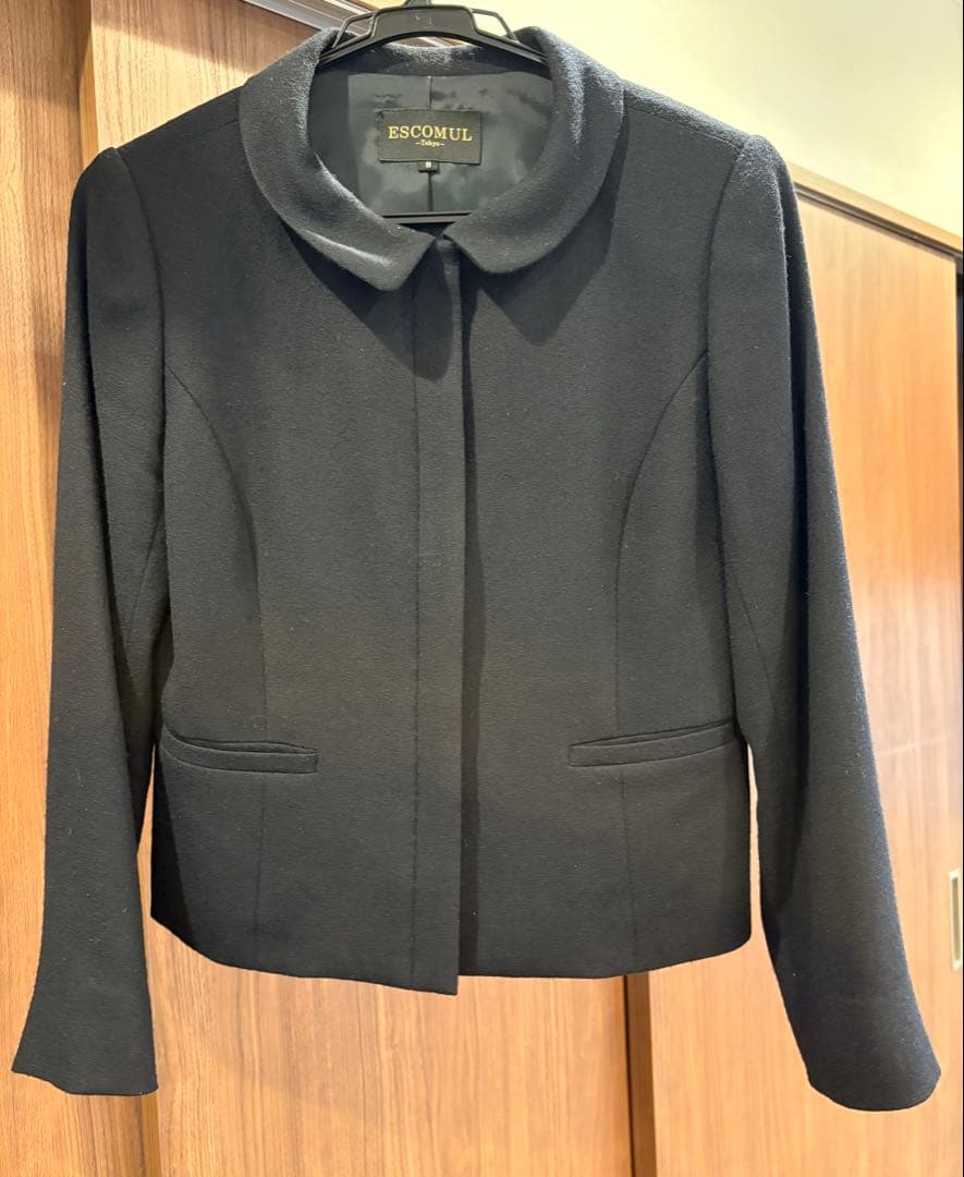 エスコミュール　メアリーココ　お受験スーツ　尾州ウール100% 濃紺9号