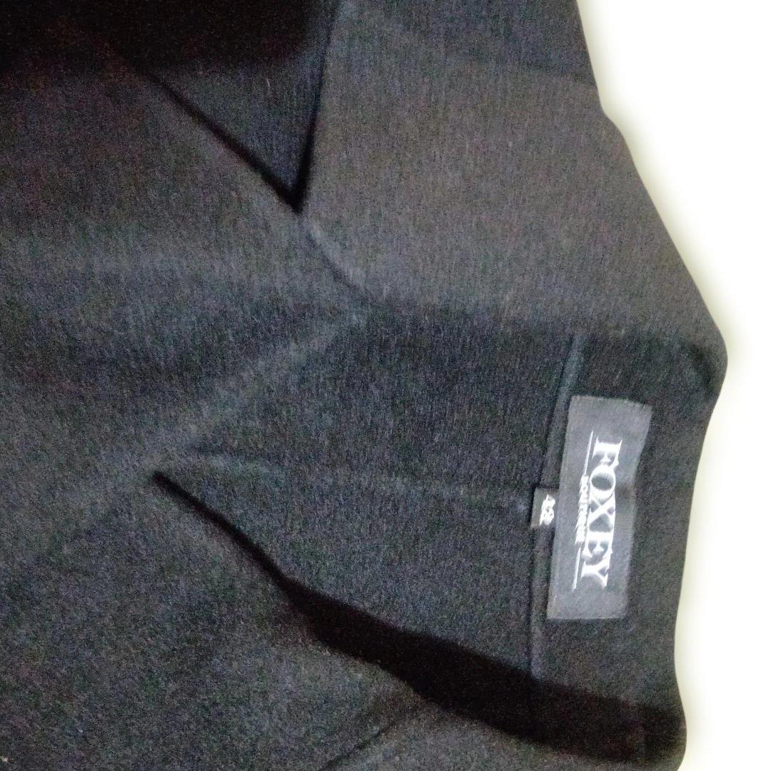 フォクシー42 　黒　美品　カシミアジャケットＭ-L　一重仕立て　Pコート風