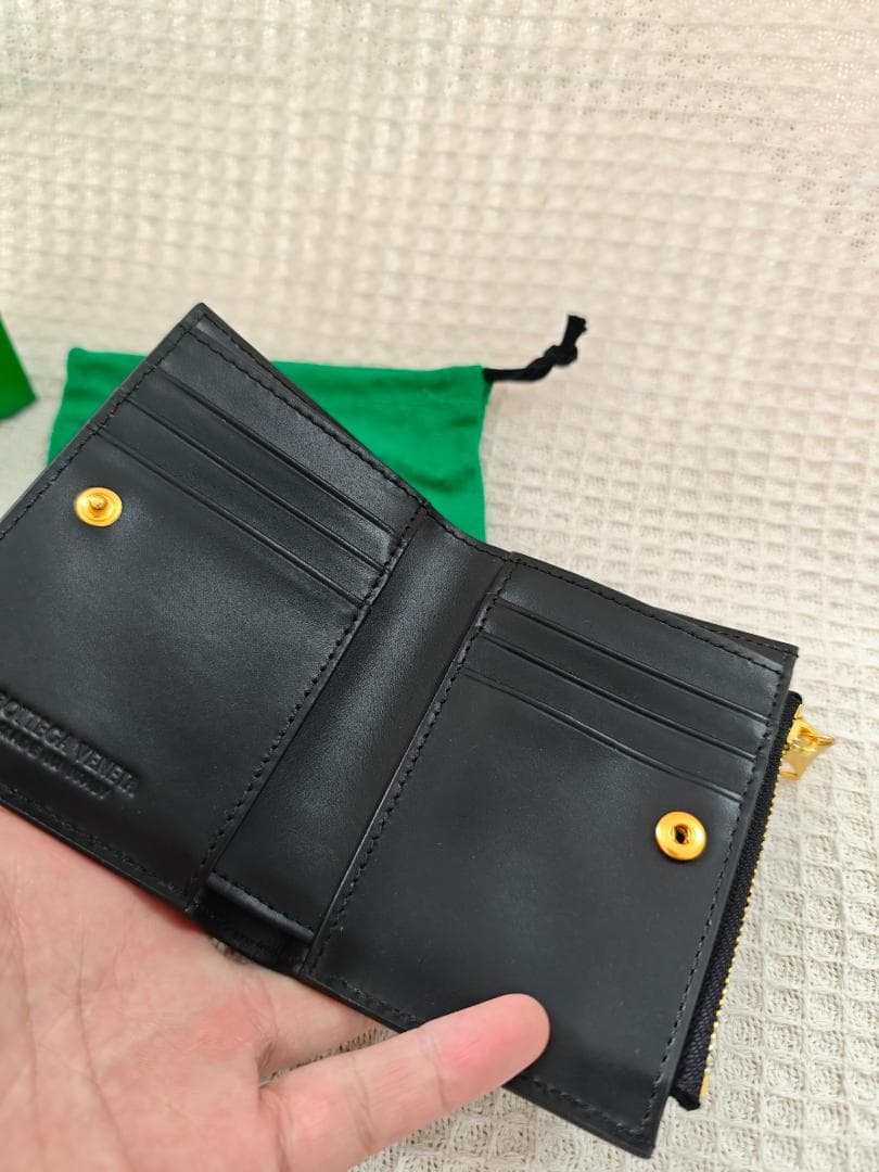 ブラック★二つ折り財布 ボッテガヴェネタ さいふ BOTTEGA VENETA