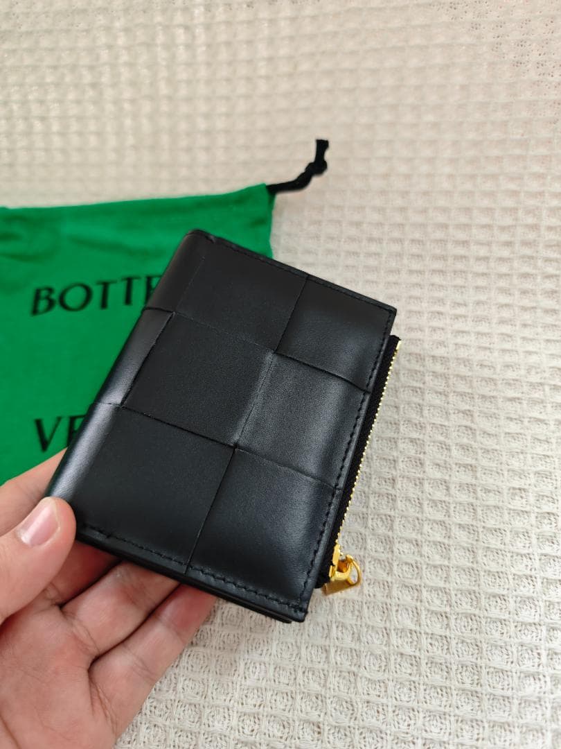 ブラック★二つ折り財布 ボッテガヴェネタ さいふ BOTTEGA VENETA