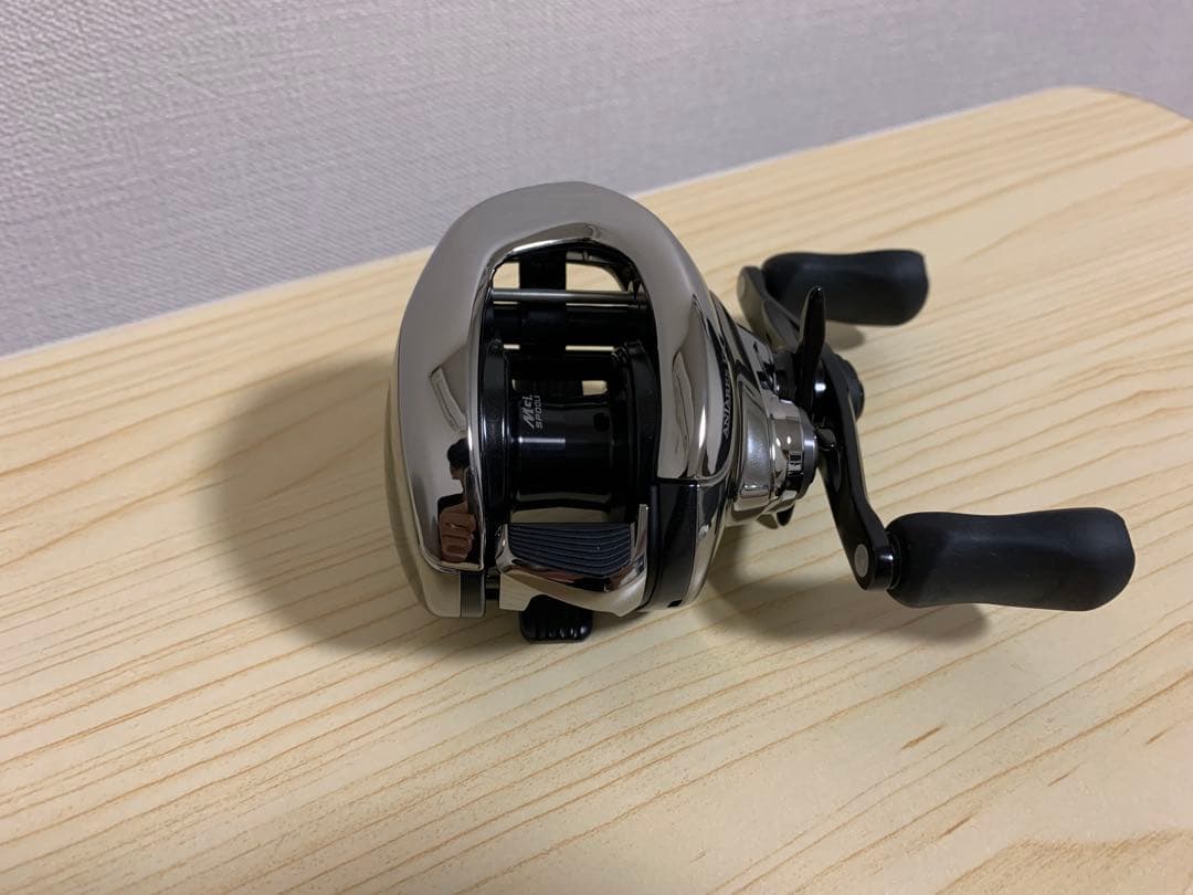 シマノ 21 アンタレス DC XG 右ハンドル 未使用品