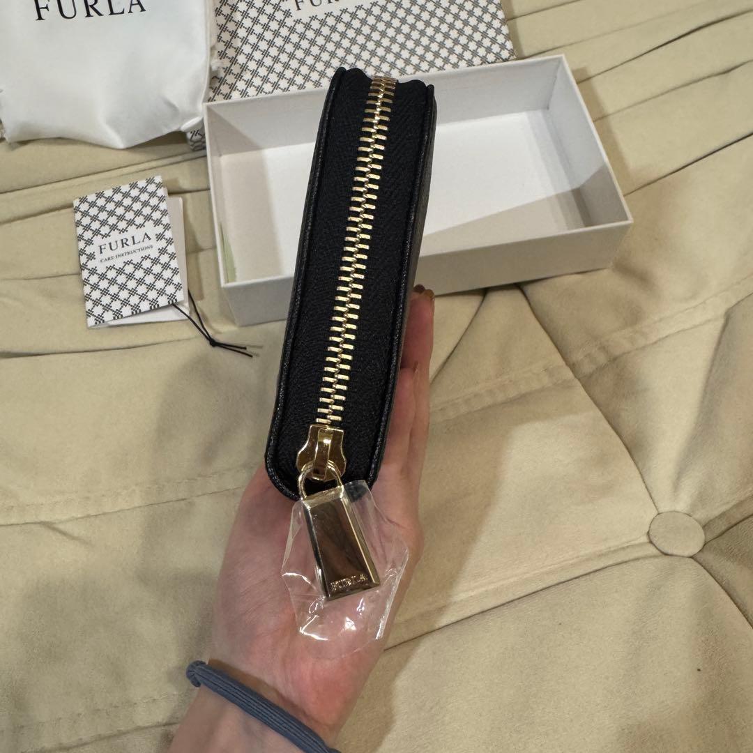 【新品未使用】FURLA 長財布 ブラック