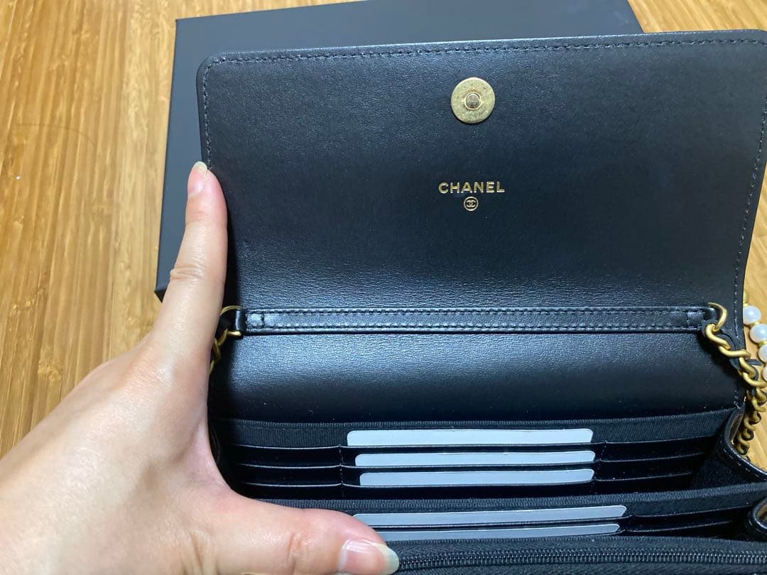 未使用　CHANEL チェーンウォレット　2025SS