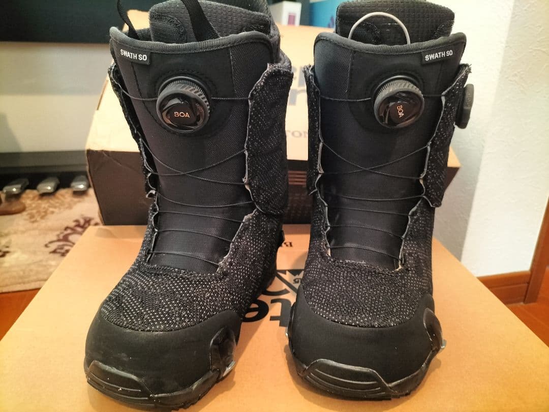 BURTON スワス Step on Mサイズ 26.5 ブーツバインセット