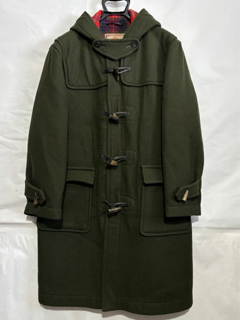z*u様 BARACUTA バラクータ　重厚メルトン　ダッフルコート　グリーン