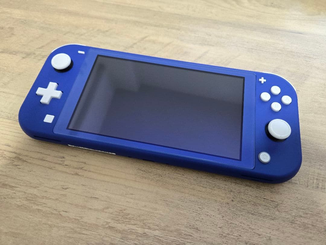 Nintendo Switch Lite 本体