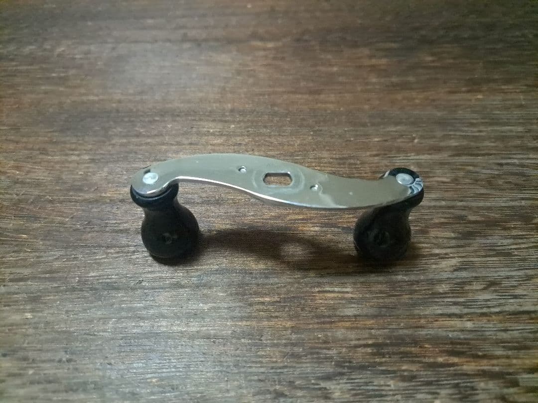 ザウルス　バルサ50　カスタムハンドル　シルバー × ブラックノブ