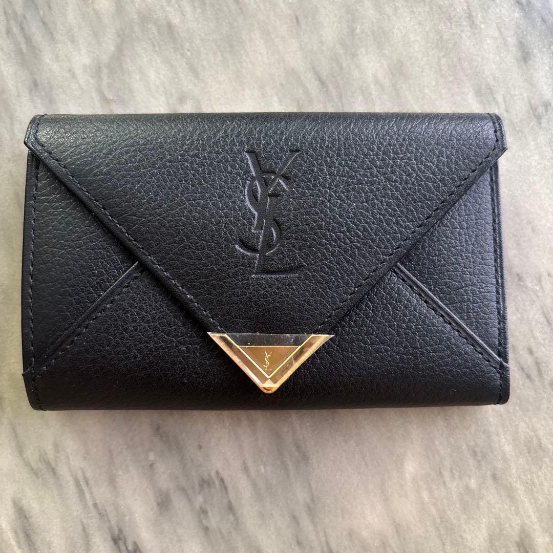 Yves Saint Laurent ブラックキーケース