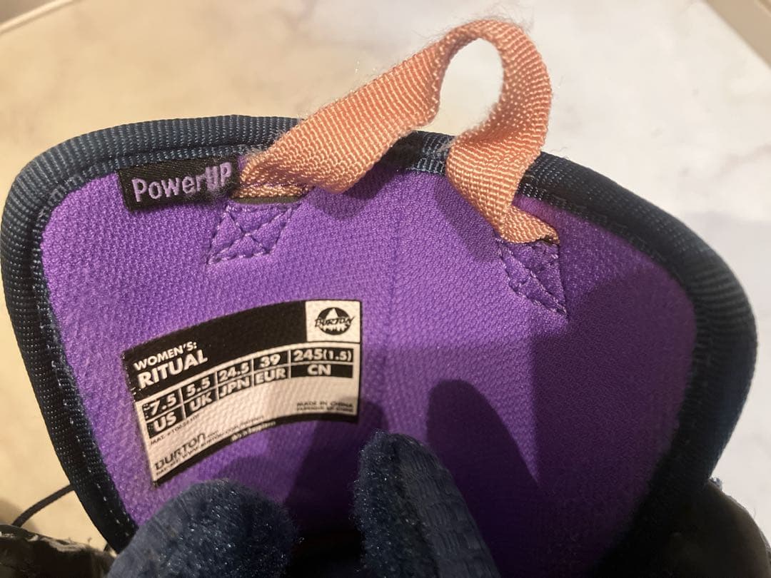 バートン　リチュアル　BURTON RITUAL 24.5㌢