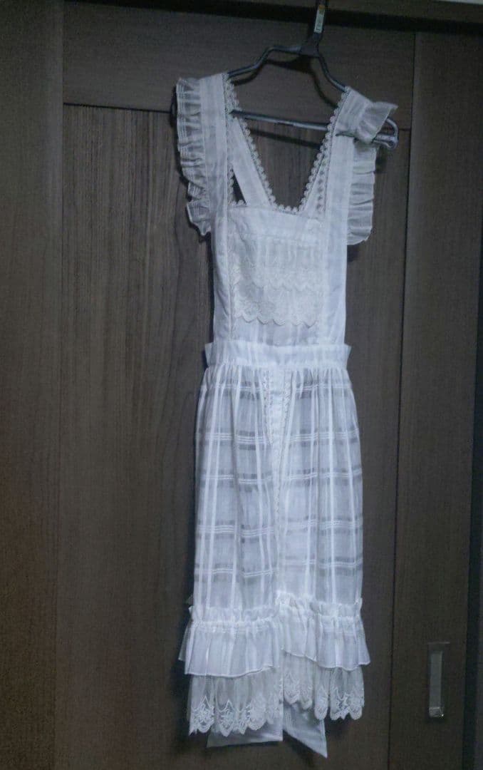 く紫、生成り　ドットチュールエプロンセット