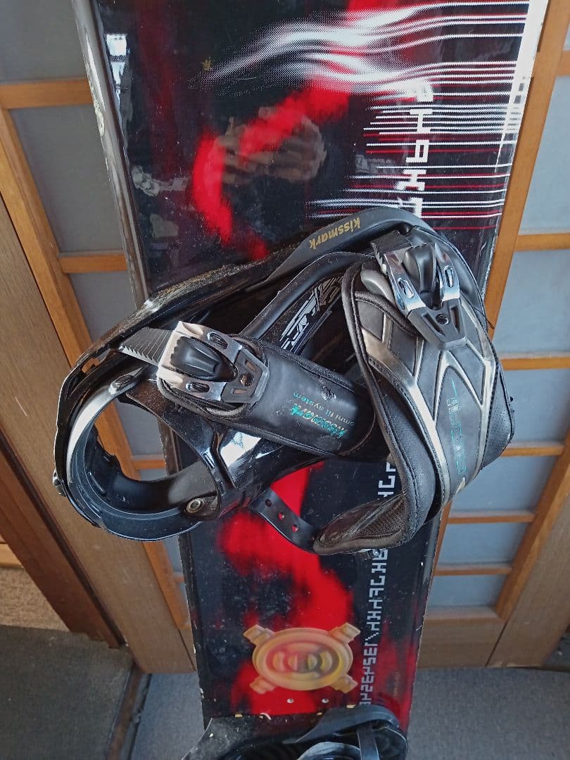 スノーボード 赤/黒 ビンディング付き