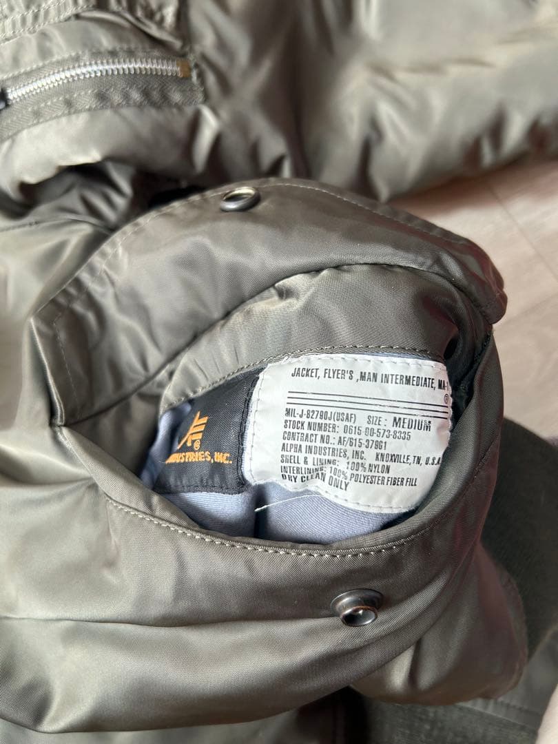 ALPHA INDUSTRIES アルファ フライトジャケット M