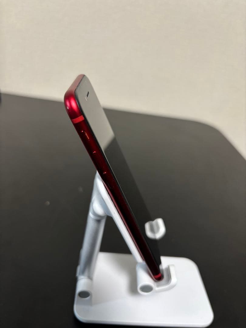 Apple iPhone SE (第3世代) プロダクトレッド　128GB