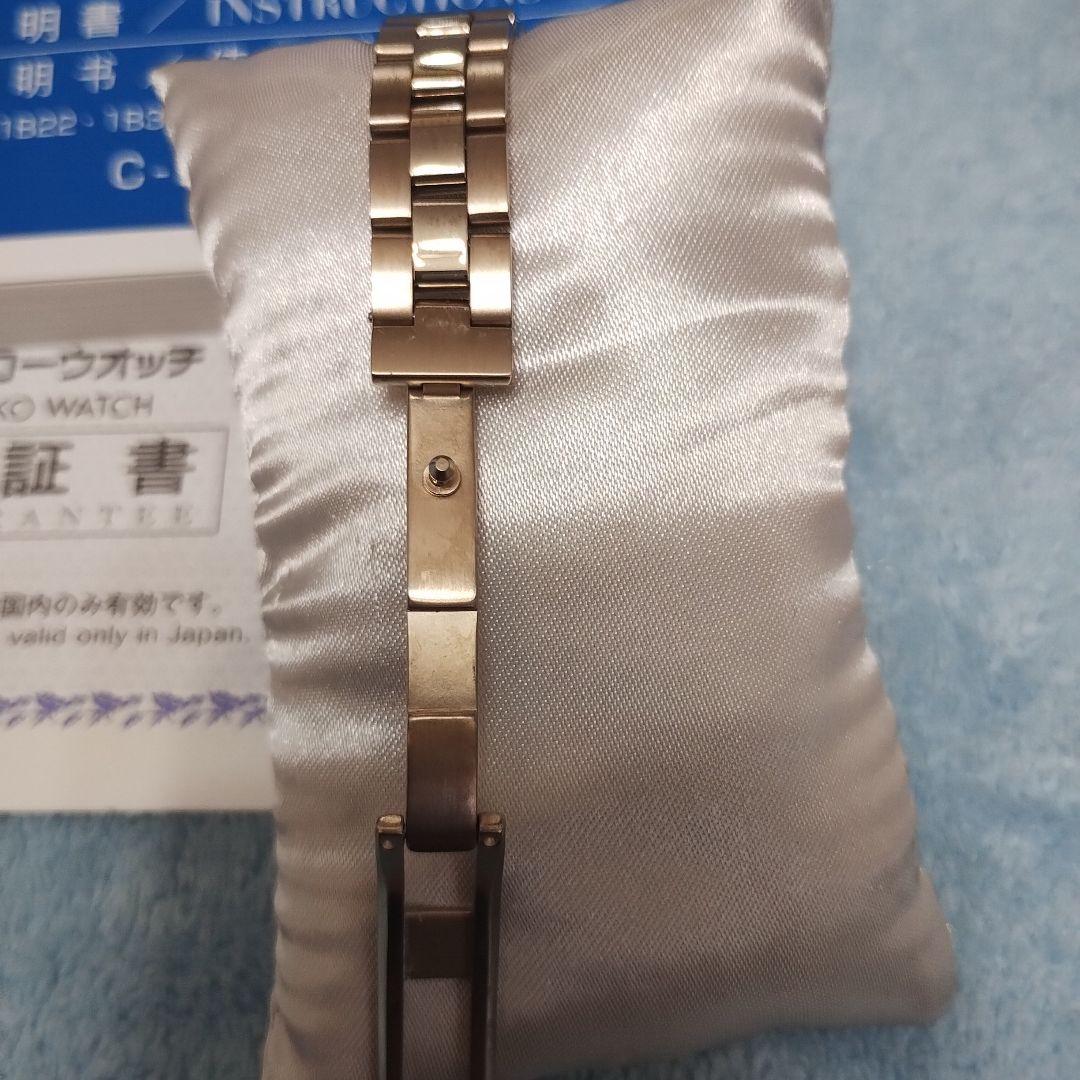 未使用級！セイコールキアSEIKOLUKIAチタン白蝶貝ダイヤ定価101200円