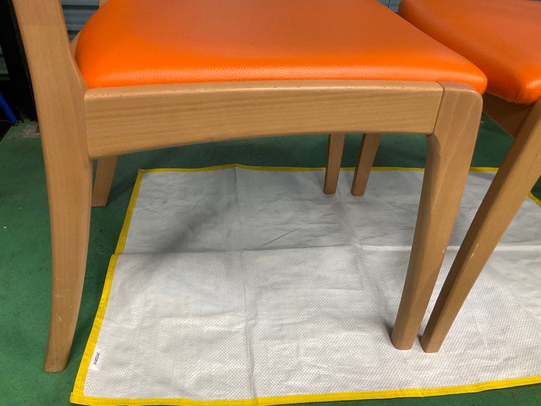 コイズミ　ダイニングチェア　　木製　2脚　　コイズミファニテック株式会社