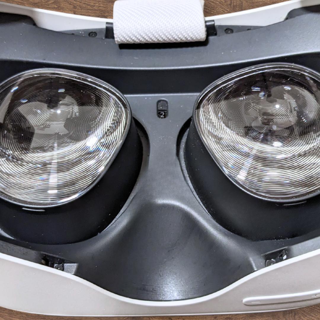 【美品】 Quest 2（）本体64GB＋ケース付