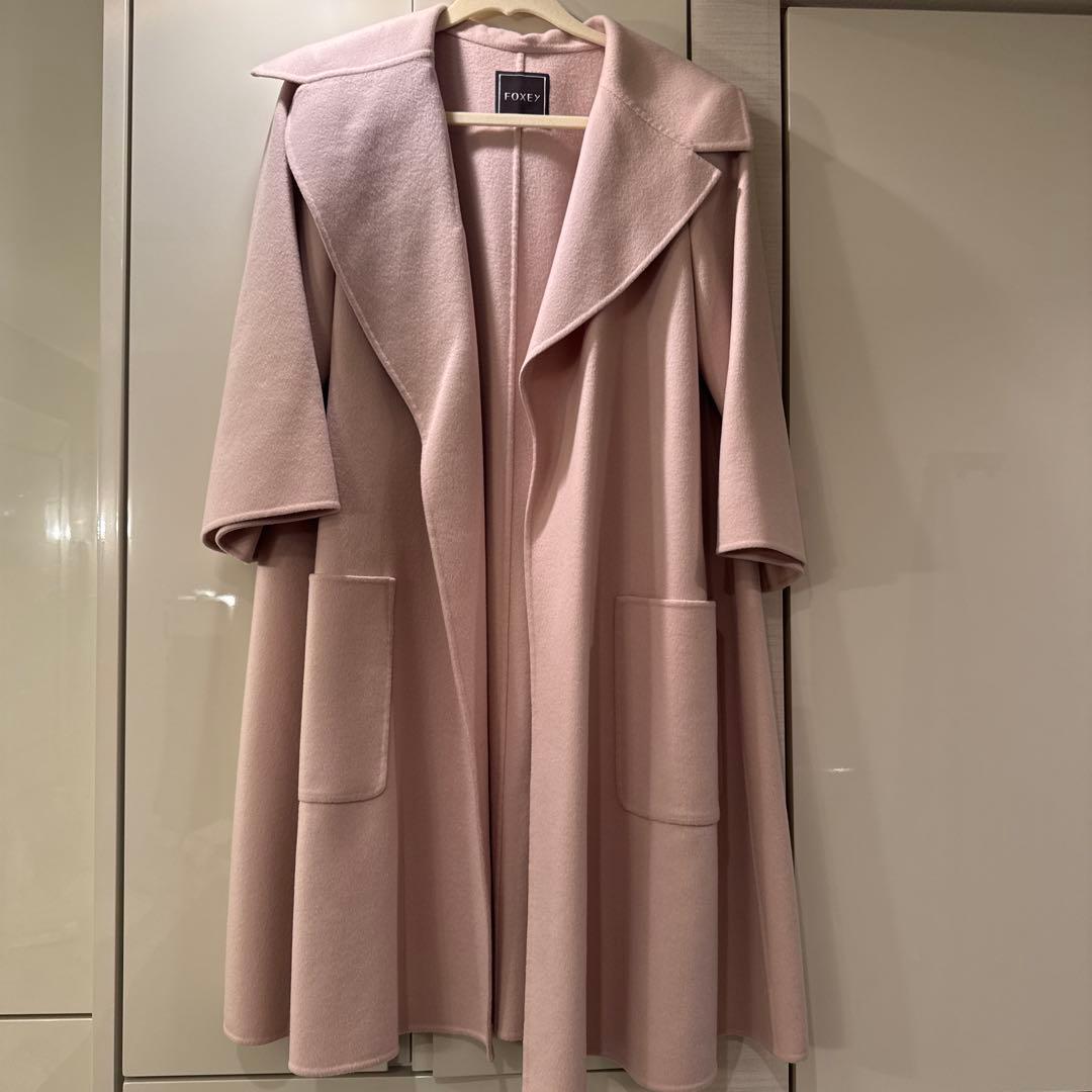 FOXEY ピンク オープンフロント チェスターコート
