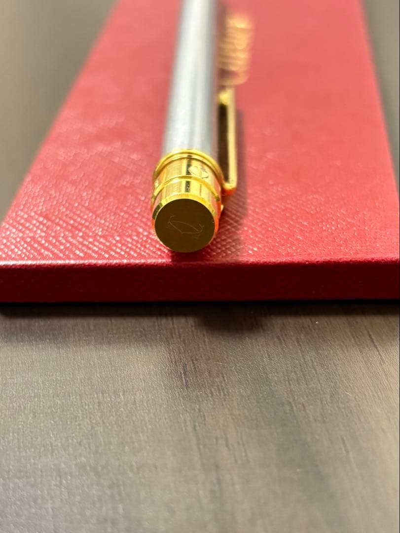 サントス ドゥ カルティエ ボールペン