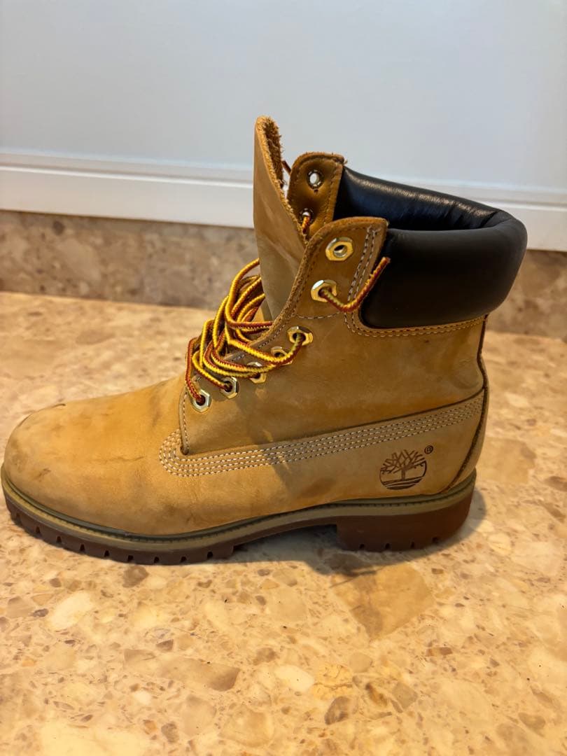 Timberland 6インチ プレミアムブーツ(Made in USA)