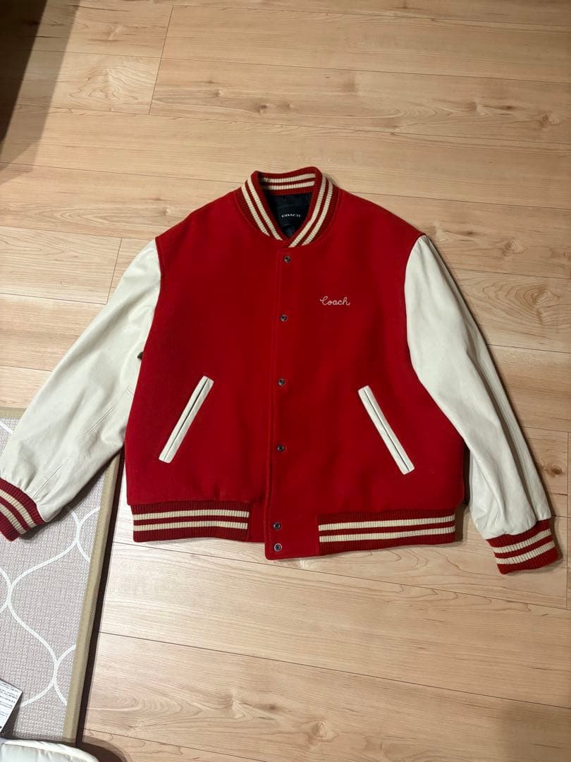 COACH 赤 白 スタジャン XL