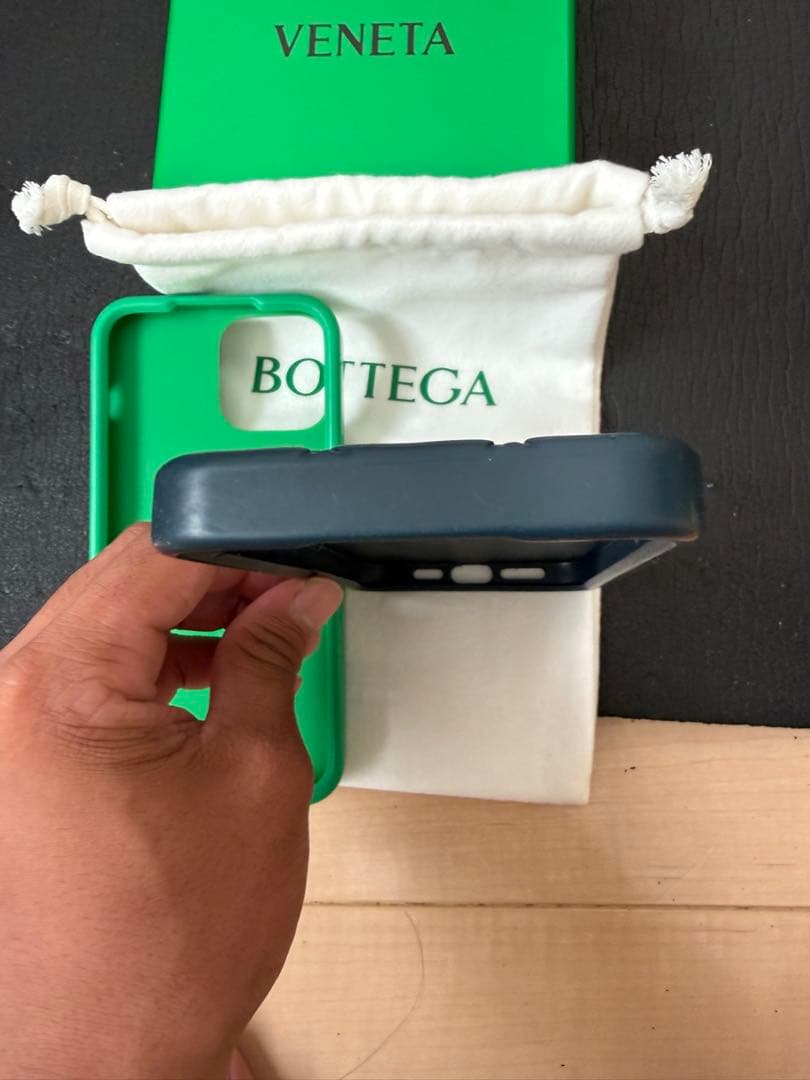 ボッテガ　iPhone13promaxケース　2個セット