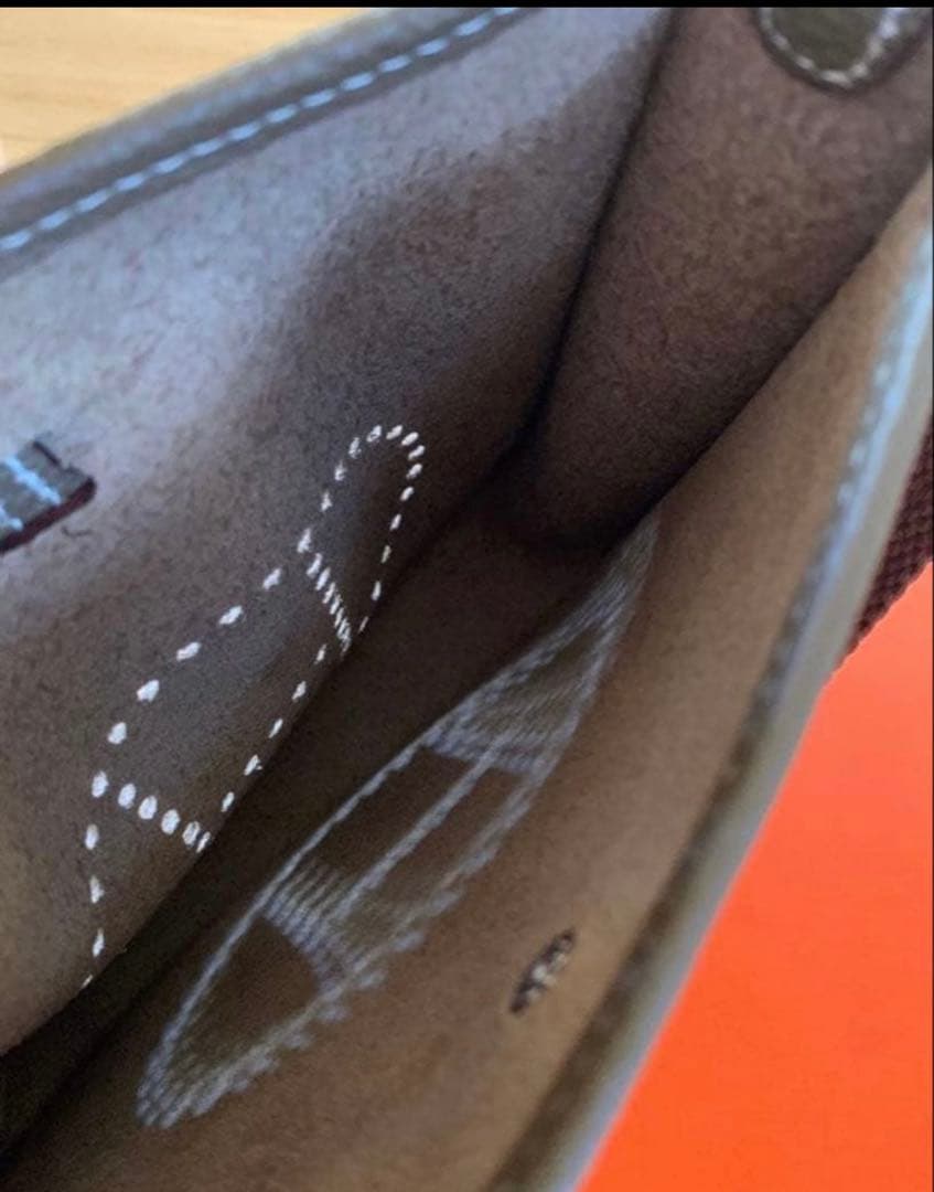 新品未使用 ショルダーバッグ ショルダーストラップ Hパンチング 高級革