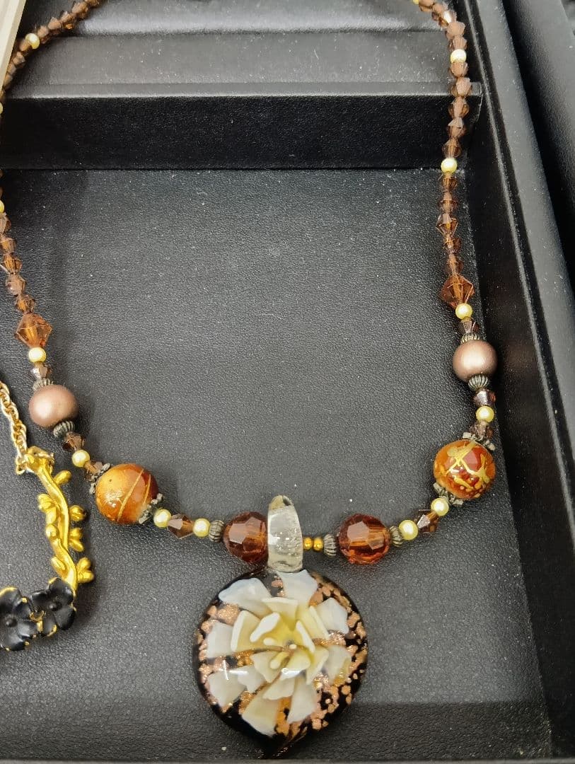 ピアス・イヤリングとネックレスのまとめ売り 未使用ライター付属品付き