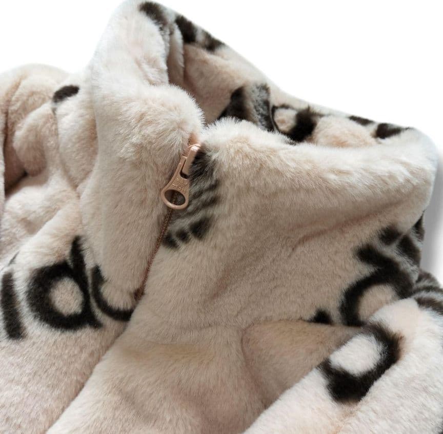 アディダス フェイクファージャケット(訳あり)