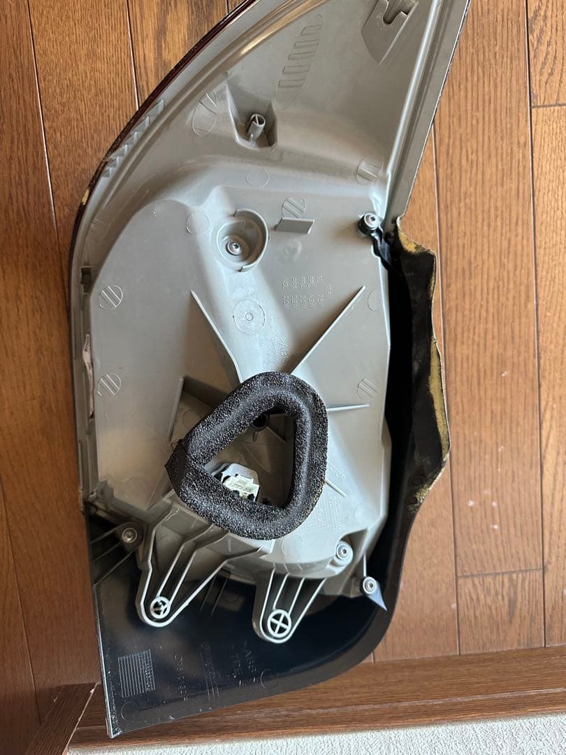 【年末年始特価】W176 Aクラス リアスモークテールランプ