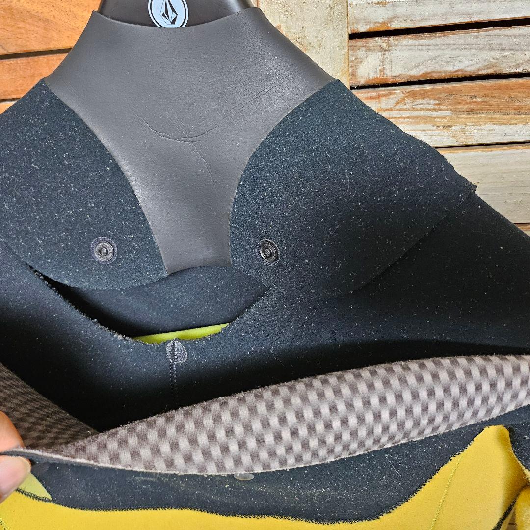 BEWET フルスーツ ウェットスーツ 黒 ノンジップ 裏地起毛 XL程？