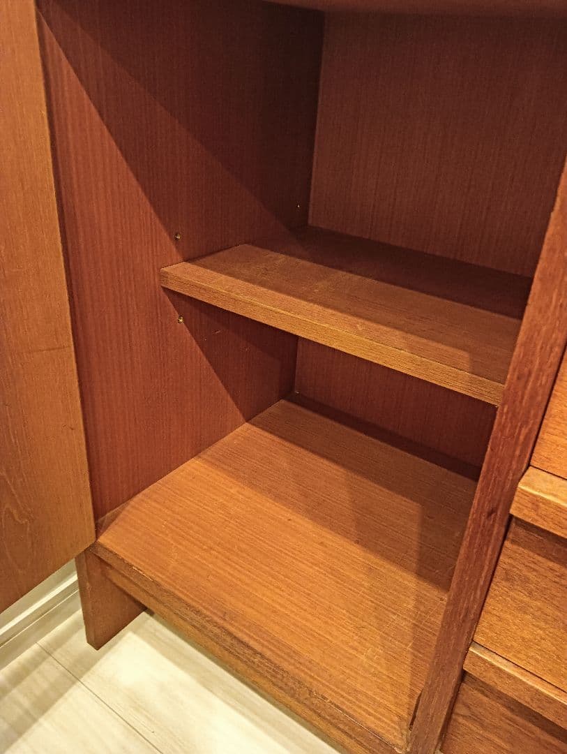 希少 チーク　カップボード　下部のみ　食器棚　キャビネット