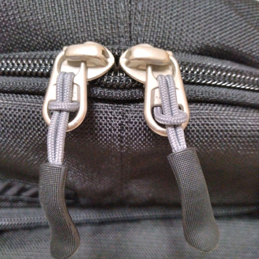 未使用 OAKLEY ノートPCリュックarchive 大容量 マルチポケット